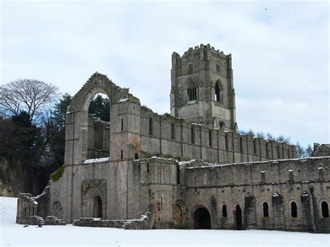 P1190635 Fountains Abbey, Winter | Fountains Abbey is a ruin… | Flickr