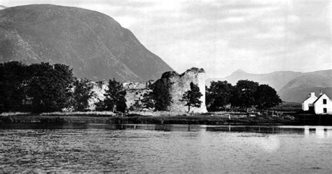 Tour Scotland: Old Photograph Inverlochy Castle Scotland