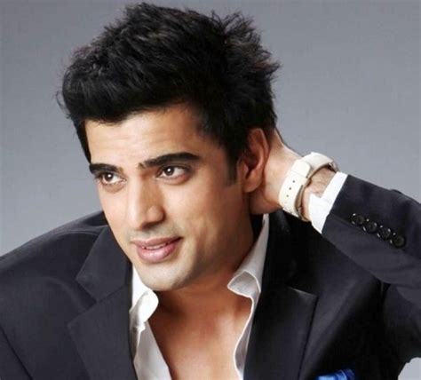 Mohit Malik Height, Age, Girlfriend, Wife, Family, Biography & More ...