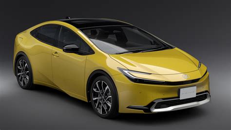 2023 Toyota Prius Unveiled: Nagoya's Hybrid King is Back | Articles ...