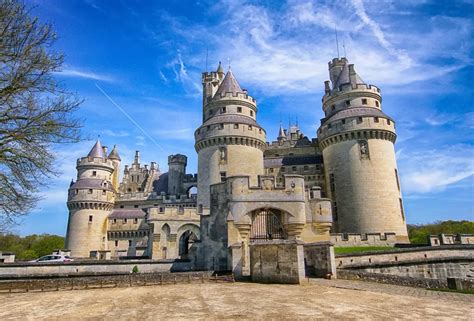 Pierrefonds - Cour d’honneur - Mariloo