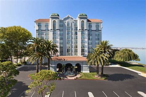 EMBASSY SUITES BY HILTON SAN FRANCISCO AIRPORT WATERFRONT (AU$271 ...