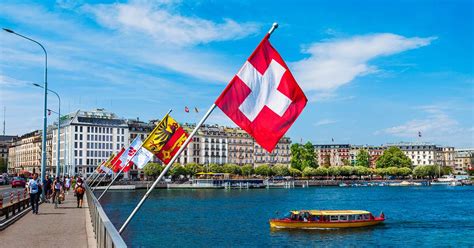 Flag of Switzerland & Swiss cantonal flags