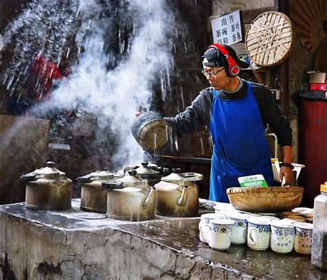 In Photos: China's Oldest Teahouse, Chengdu — Mog and Dog Travels