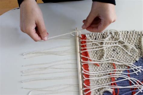 Weaving Loom - Basic Yarn DIY Wall Hanging