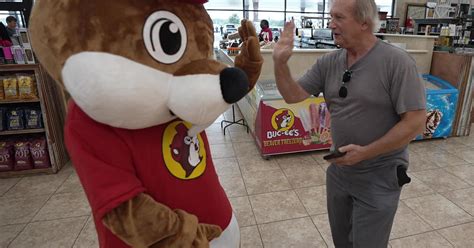 Welcome to Buc-ee's - CBS News