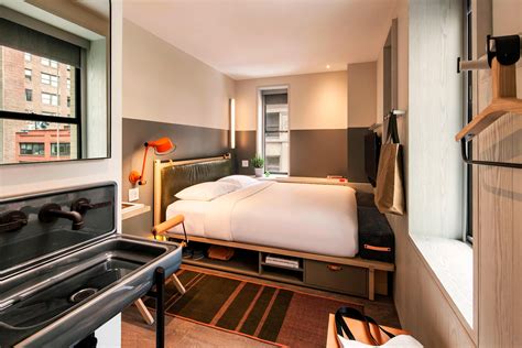 Moxy NYC Times Square hotel amenities | Hotel room highlights