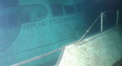 22 Photographs Cataloging the Edmund Fitzgerald Disaster and the Dives ...