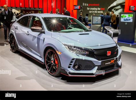 Honda sports car hi-res stock photography and images - Alamy