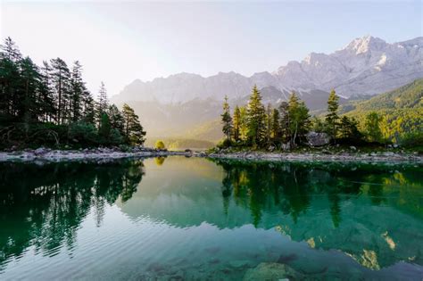 Complete Guide to Visiting Lake Eibsee in the Bavarian Alps - Travel ...