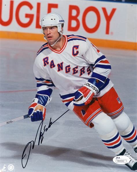 Mark Messier Signed Rangers 8x10 Photo (JSA COA) | Pristine Auction