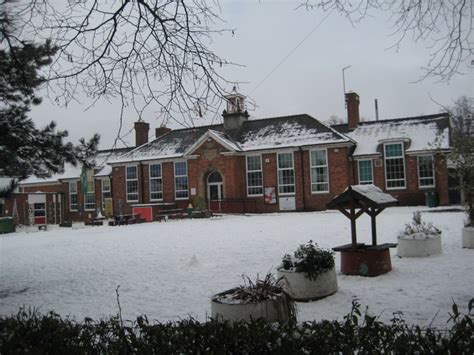 Stanley Road Primary School, Worcester © Philip Halling :: Geograph ...