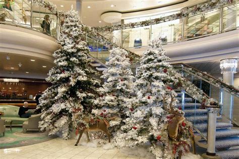 Best Holiday Decorations Aboard Cruise Ships