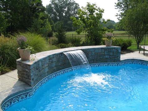 15 Cheap Ways To Upgrade Your Pool | Medallion Energy | Pool water ...