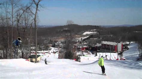 Skiing @ Bear Creek Ski Resort - YouTube