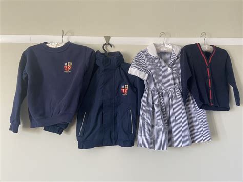 Ryde School uniform (4 - 5 year old girl) - Sandown - Expired | Wightbay