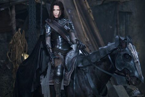 Sonja's (Rhona Mitra) Armor Wardrobe from Underworld: Rise of the ...