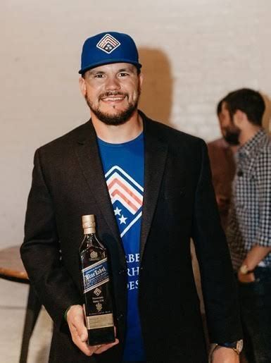 Kyle Schwarber: Wife| Contract| Net Worth| Injury| Trade - sportsjone