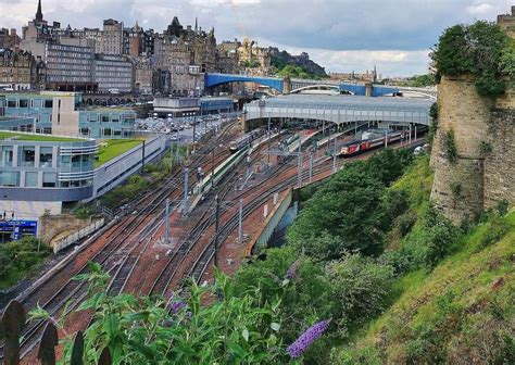 EDINBURGH WAVERLEY STATION (2024) All You Need to Know BEFORE You Go ...