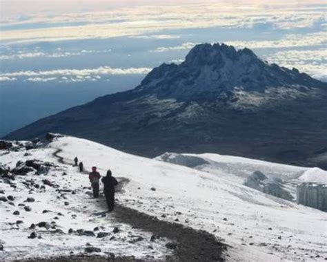 What is the Weather on Mount Kilimanjaro? Kilimanjaro Temperature ...