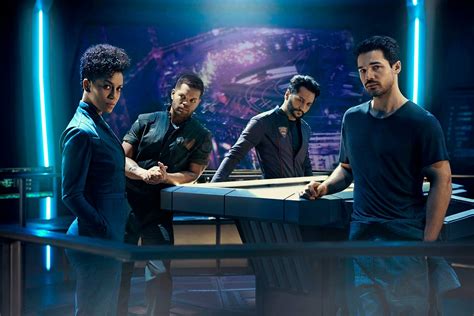 'The Expanse' Cast: This Mug Scene Could Indicate Season 6 Changeover