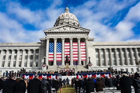 Missouri Capitol restoration 'put the gleam back' into historic ...