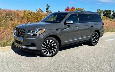 Test Drive: 2022 Lincoln Navigator Black Label | The Daily Drive ...