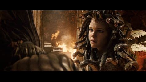 Clash Of The Titans - Medusa (Natalia Vodianova) | Clash of the titans ...