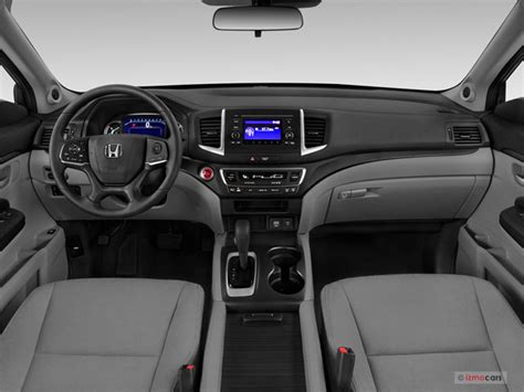 2022 Honda Pilot: 265 Interior Photos | U.S. News