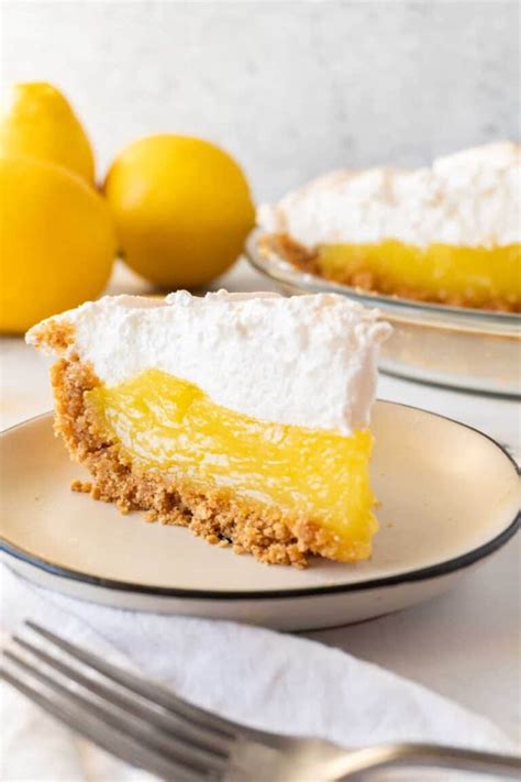 The BEST Lemon Meringue Pie Recipe | Easy & Fool Proof