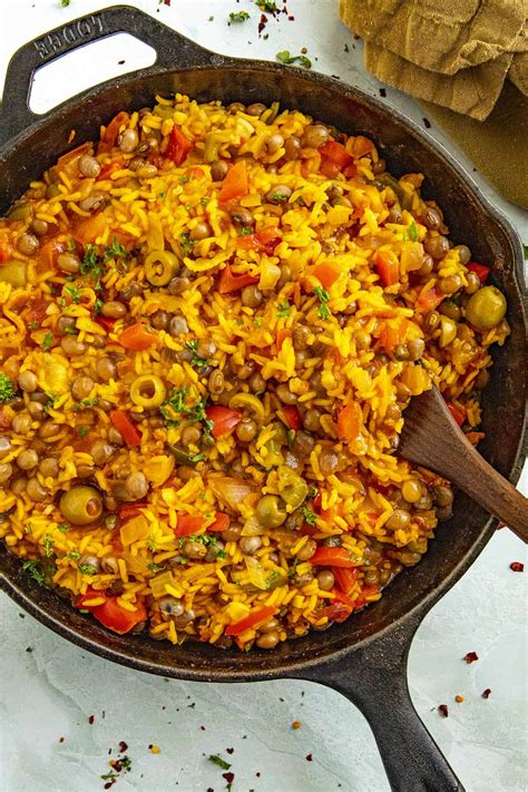 Arroz con Gandules (Puerto Rican Rice with Pigeon Peas) - Chili Pepper ...