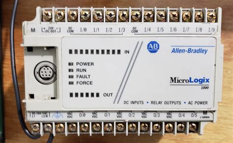 Comunicación de una PC-PLC utilizando un Micrologix 1000 de Allen ...