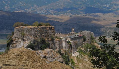 Private Day Tour of Gjirokastra from Tirana & UNESCO Site