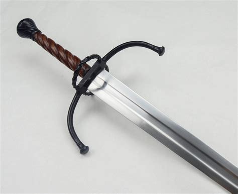 German Longsword with Twisted Wood Grip – Armory.net