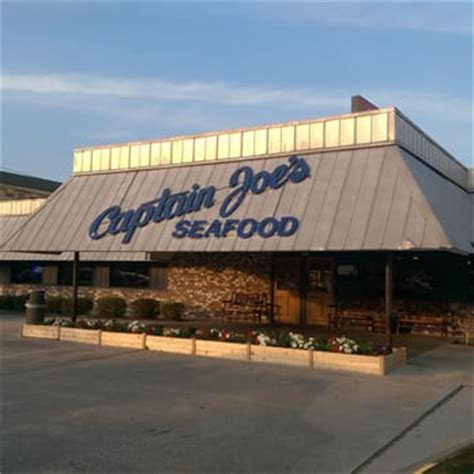 Captain Joe’s Seafood Restaurant - CLOSED - 17 Photos & 36 Reviews ...