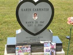 Karen Carpenter Funeral Photos