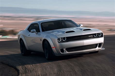 2019 Dodge Challenger SRT Hellcat Redeye First Look: Possessed by a Demon