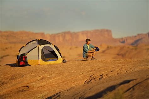 Adapting to a Desert Environment - How Camping in the Desert Works ...