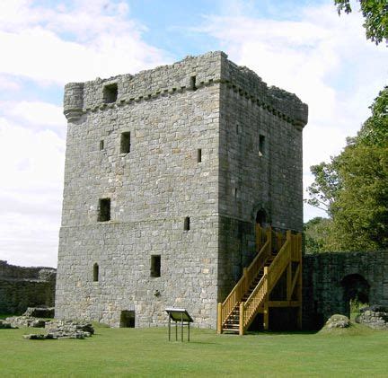 Loch Leven Castle | Scotland castles, Scottish castles, British castles