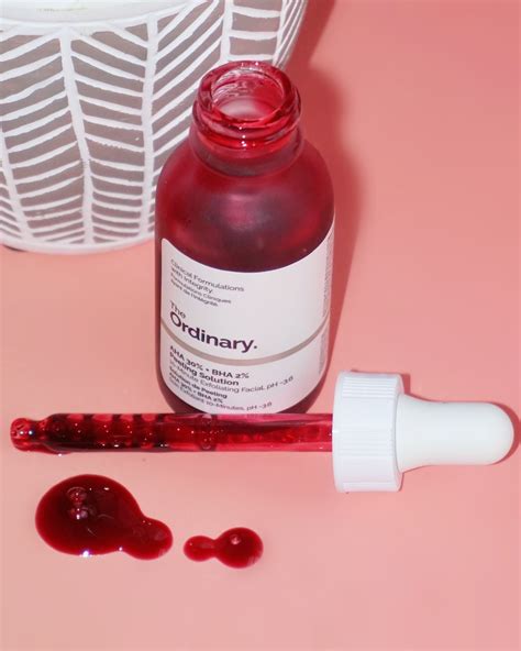 THE ORDINARY | AHA 30% + BHA 2% Peeling Solution