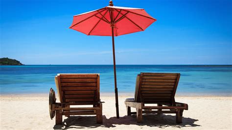 Beach Chairs & Umbrella Rental