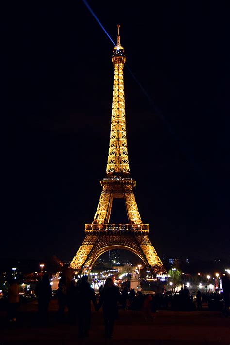 HD wallpaper: Eiffel Tower, paris, buildings, paris - France, famous ...