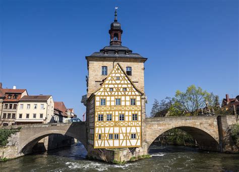 University of Bamberg | University of Calgary