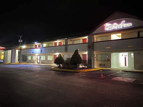 RED ROOF INN SOMERSET, PA $62 ($̶7̶7̶) - Updated 2022 Prices & Motel ...