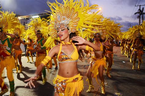 Colombia Carnivals | Caribbean carnival costumes, Barranquilla, Carnival