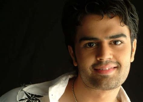 TV actor Manish Paul turns con man for debut movie