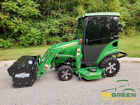 2018 John Deere 1025R Sub Compact Tractor & Attachments Package ...