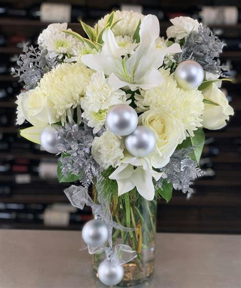 New Years Dazzel winter flowers Columbus Ohio Florists Newark Oh