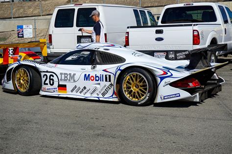 Le Mans Winning 1998 Porsche 911 GT1 Evo : Autos