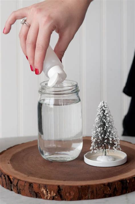 DIY Snow Globes | Christmas snow globes, Christmas snow globes diy ...